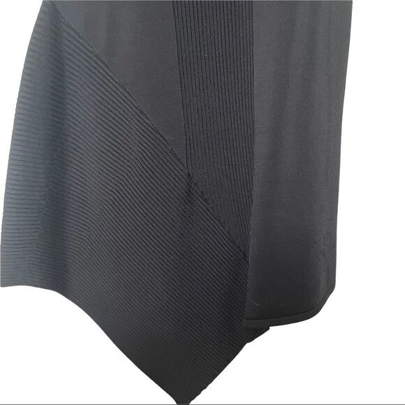 Pink Tartan asymmetrical knit dress - Picture 9 of 10